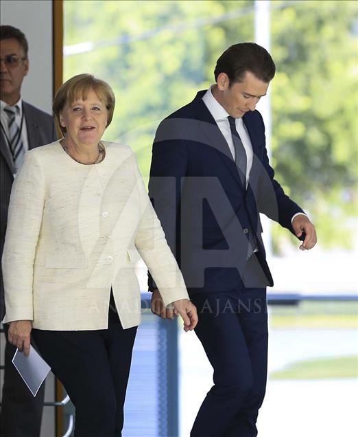 Angela Merkel y Sebastian Kurz se reúnen en Berlín