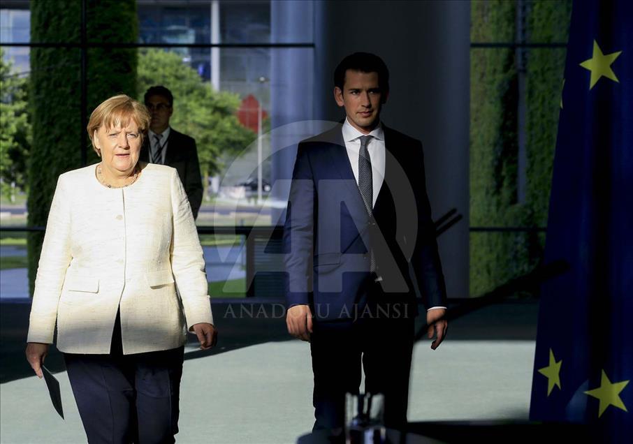 Angela Merkel y Sebastian Kurz se reúnen en Berlín