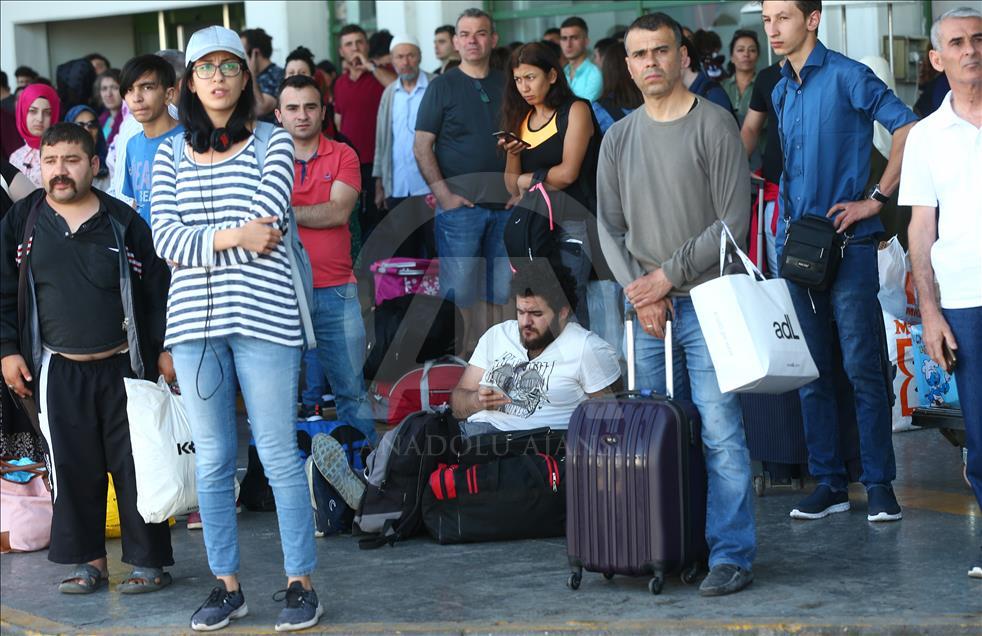 Bayram arefesinde AŞTİ'de uzun kuyruklar oluştu