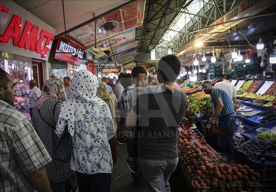 Ankara'da bayram alışverişi