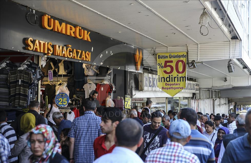 Ankara'da bayram alışverişi