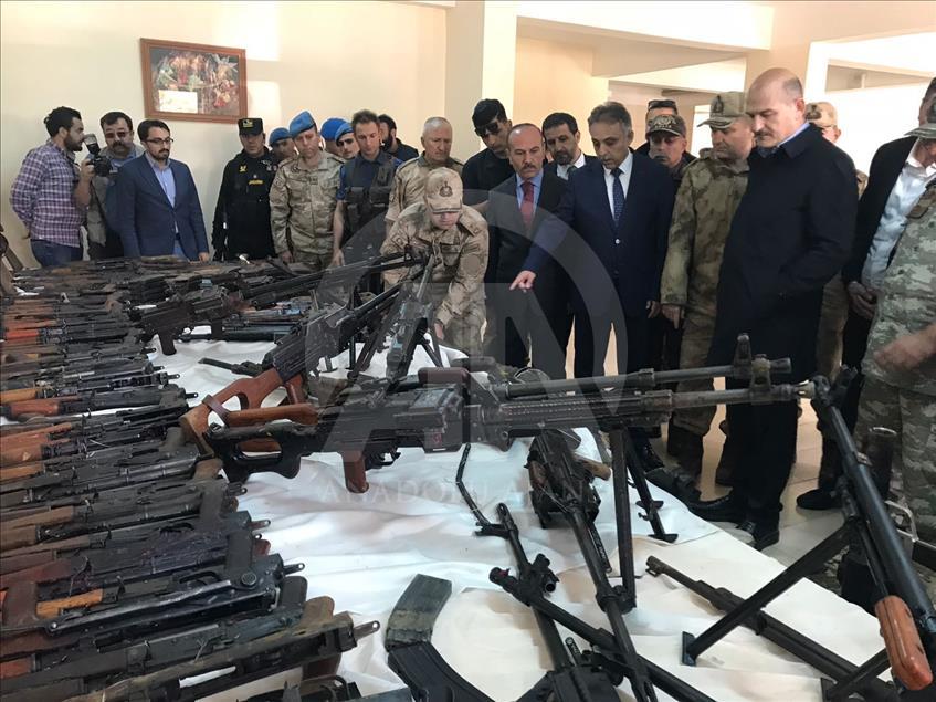 PKK'nın İkiyaka Dağları'ndaki cephaneliği ele geçirildi