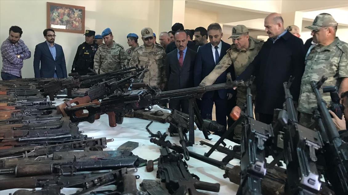 PKK'nın İkiyaka Dağları'ndaki cephaneliği ele geçirildi