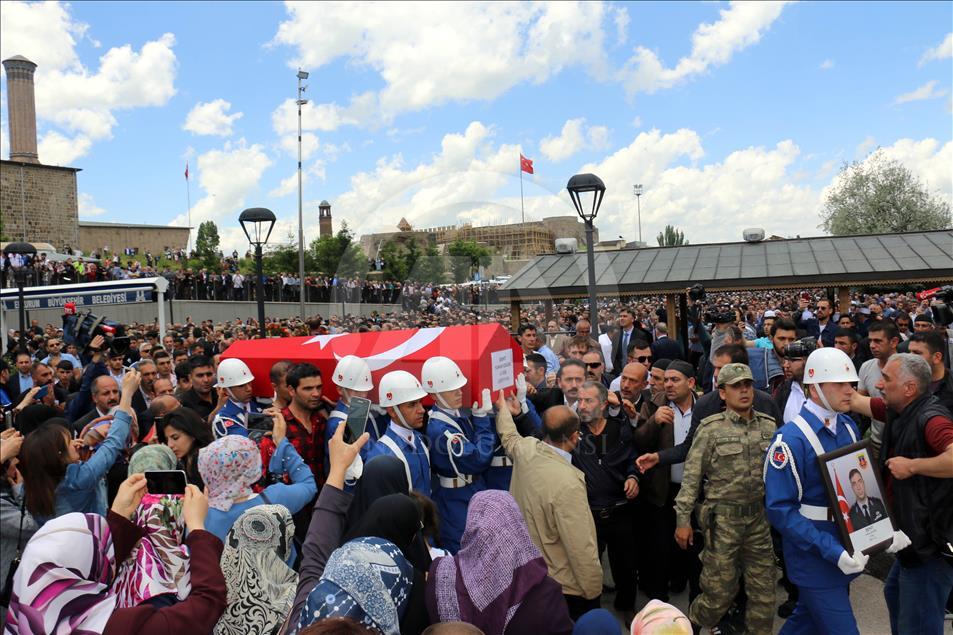 Şehit jandarma Çelebi son yolculuğuna uğurlandı