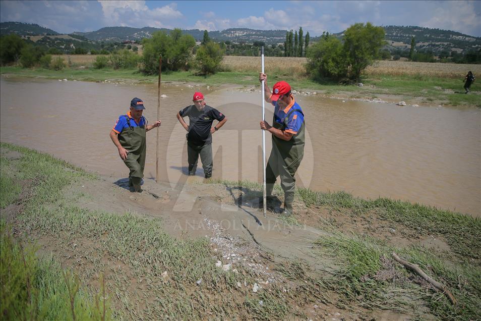 Selendi'de sele kapılan çocuğun kaybolması