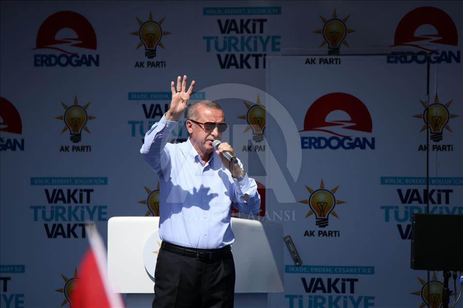AK Parti'nin Van mitingi