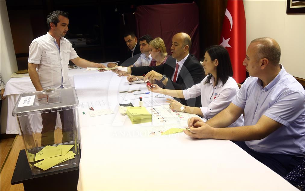6 adımda oy kullanma rehberi