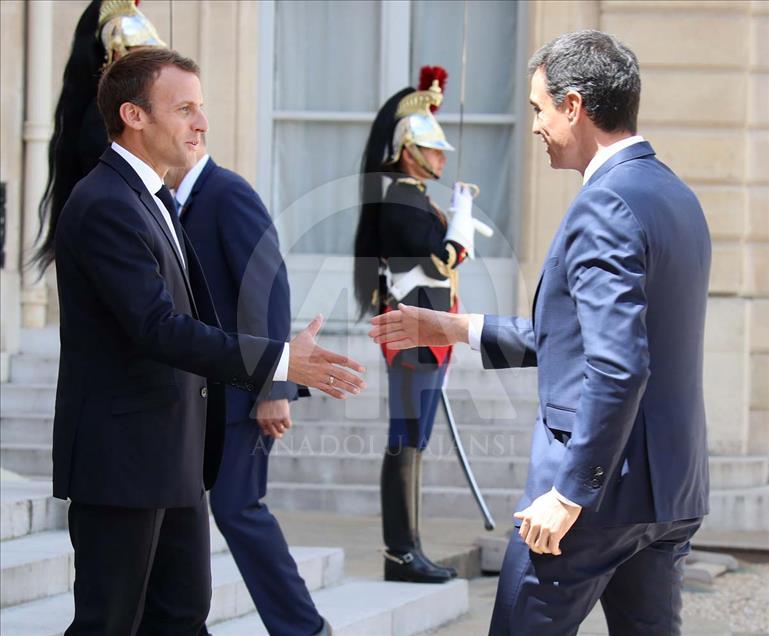 El presidente del Gobierno español Pedro Sánchez está en Francia