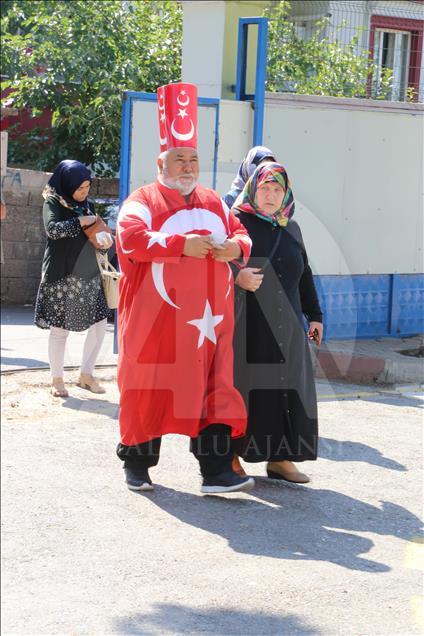 مشاهد من العرس الديمقراطي المتمثل بالانتخابات التركية
