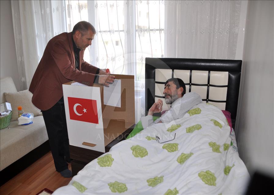 Türkiye sandık başında