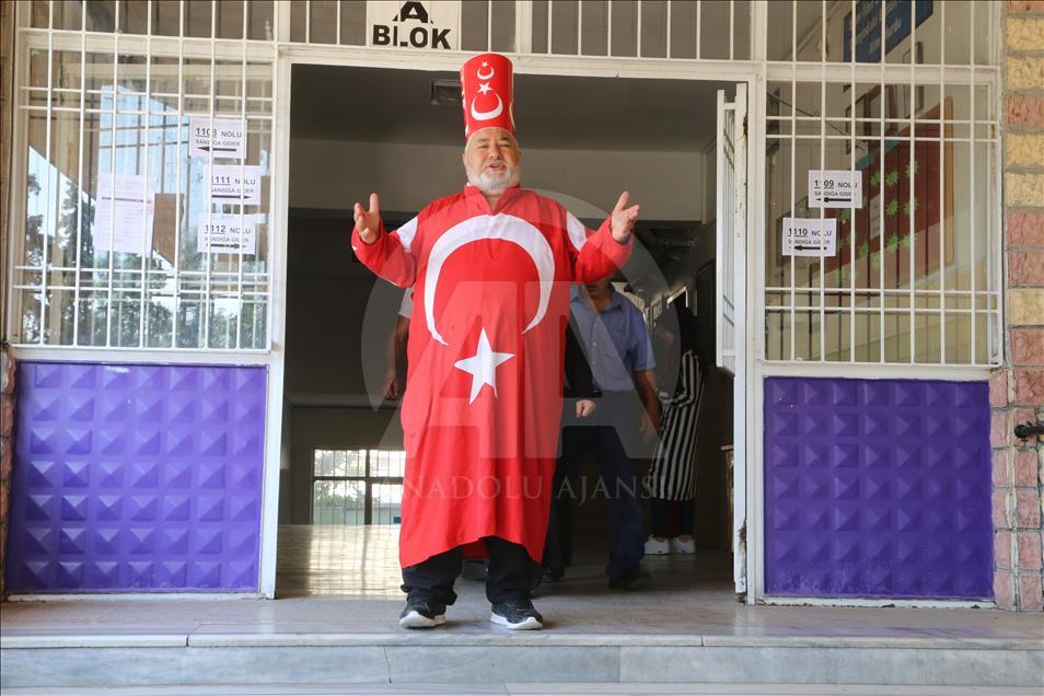 مشاهد من العرس الديمقراطي المتمثل بالانتخابات التركية
