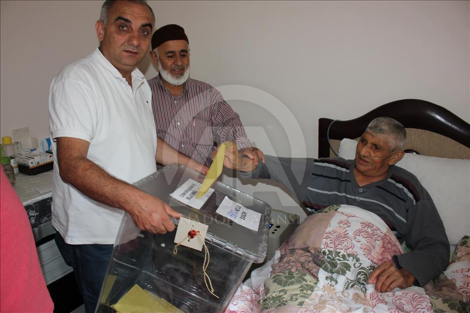 Türkiye sandık başında