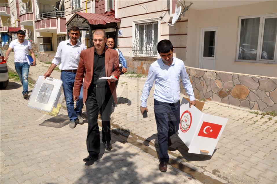 Türkiye sandık başında
