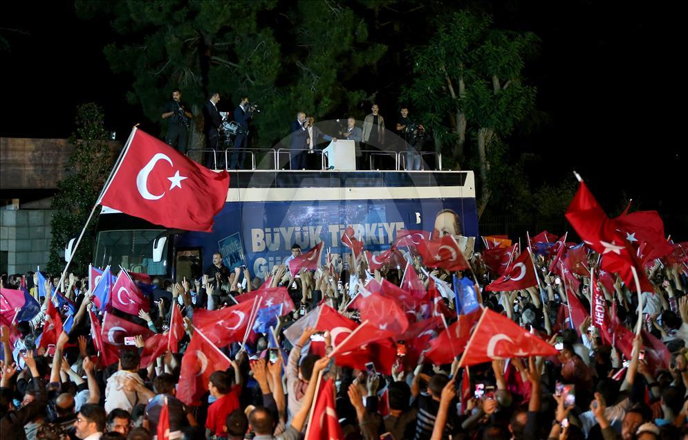 Pidato kemenangan Erdogan di depan pendukungnya