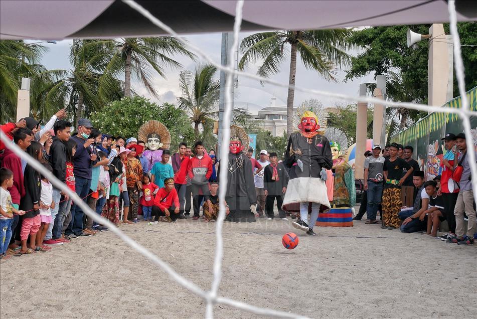 Festival ondel-ondel boneka tradisional Jakarta