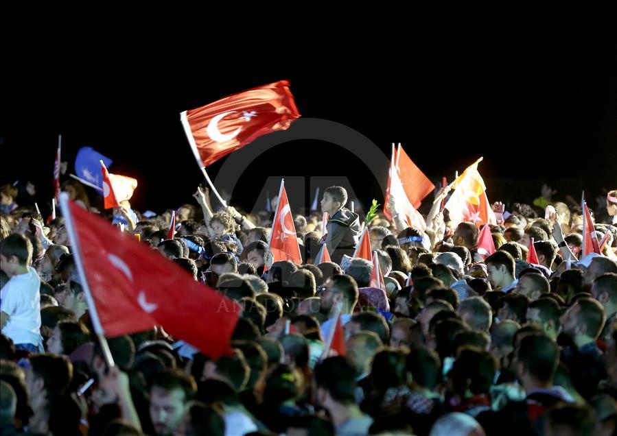 Pidato kemenangan Erdogan di depan pendukungnya