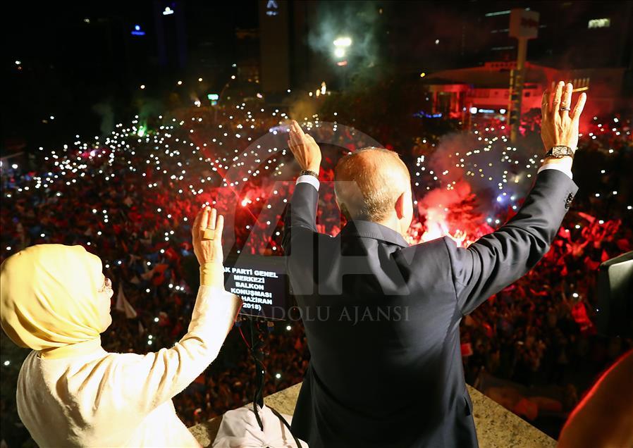 أردوغان لشعبه في خطاب النصر: سنبلغ معًا أهداف العام 2023 
