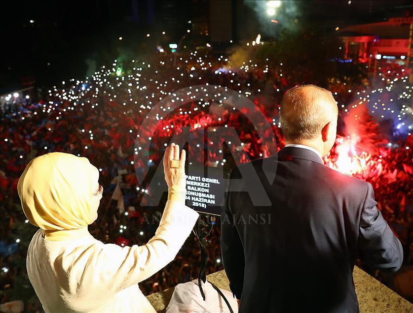 أردوغان لشعبه في خطاب النصر: سنبلغ معًا أهداف العام 2023 
