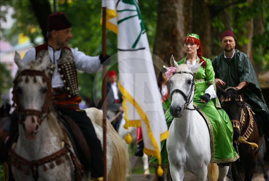 Ayvaz Dede Şenlikleri'ne katılacak atlılar Saraybosna'dan yola çıktı