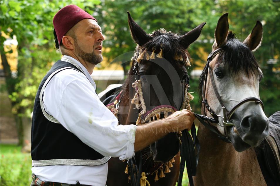 Ayvaz Dede Şenlikleri'ne katılacak atlılar Saraybosna'dan yola çıktı