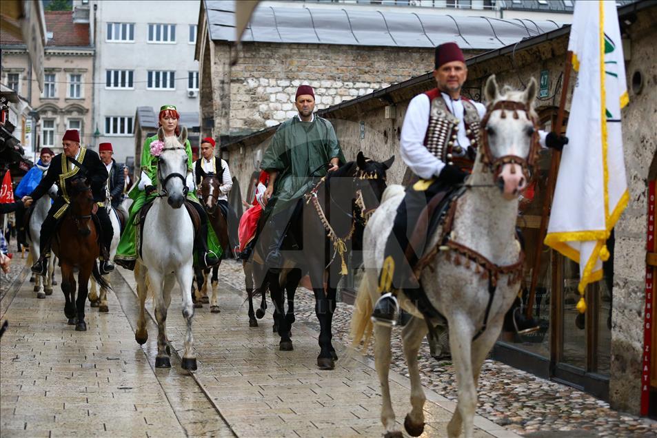 Ayvaz Dede Şenlikleri'ne katılacak atlılar Saraybosna'dan yola çıktı