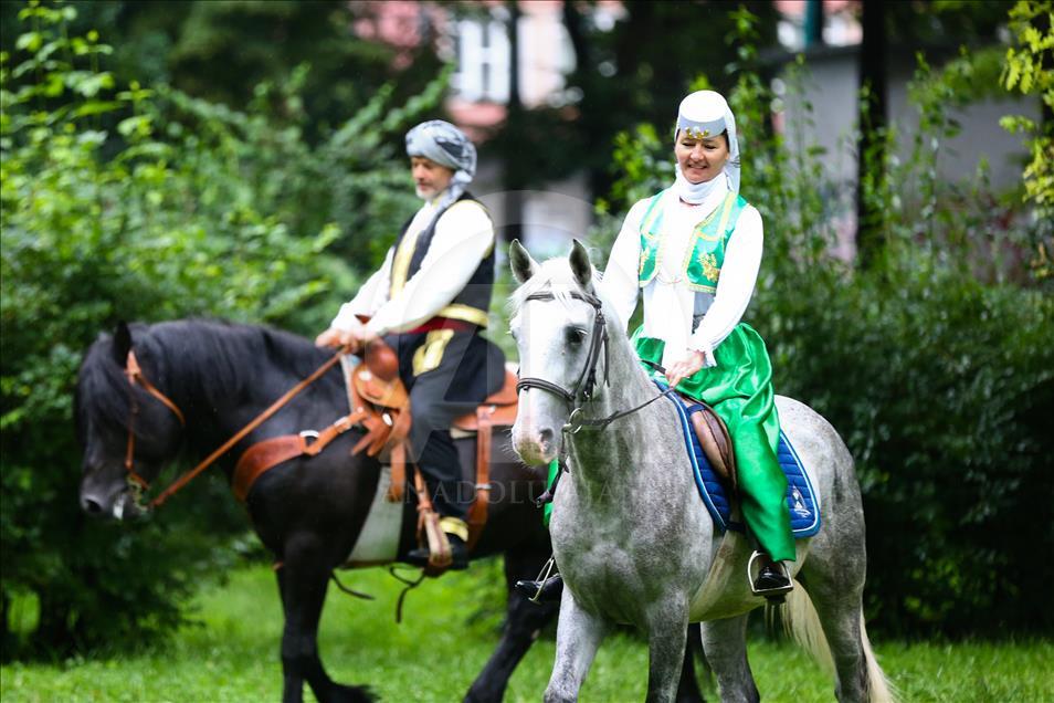 Ayvaz Dede Şenlikleri'ne katılacak atlılar Saraybosna'dan yola çıktı