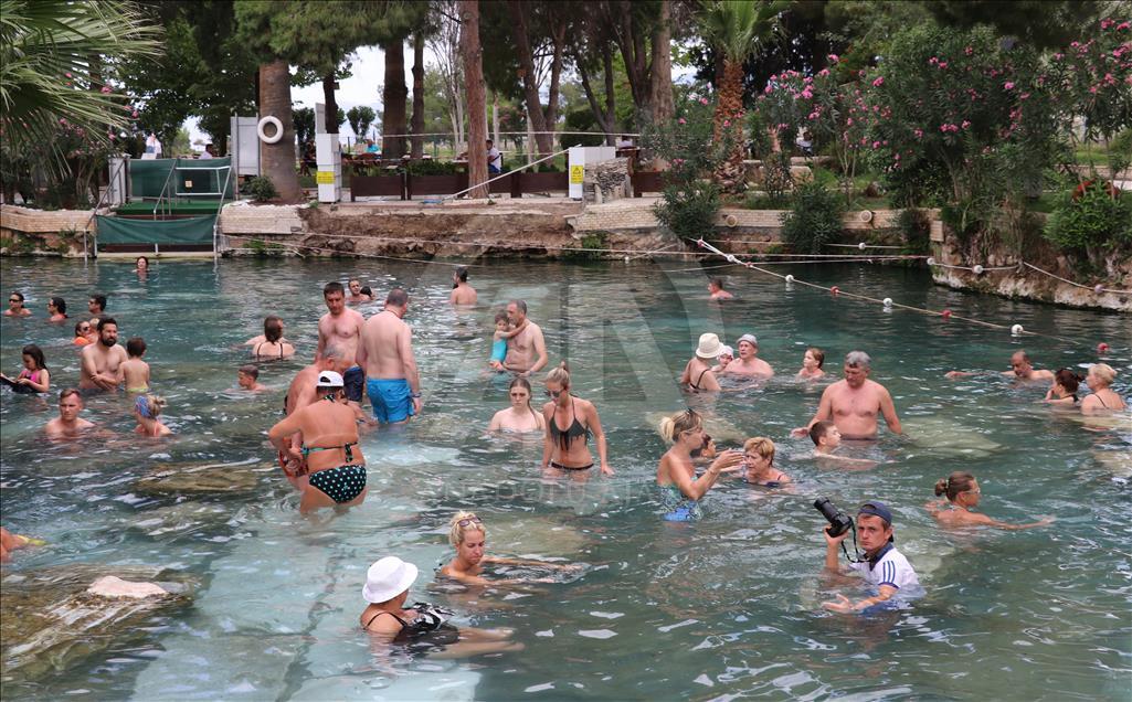 Pamukkale: Prošle godine ovo tursko ljetovalište posjetio 1,5 milion turista