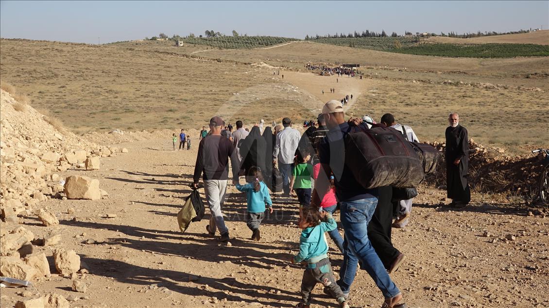 Number of Syrians fleeing Daraa hits 150,000