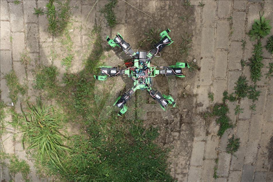 Askeri operasyonlar için örümcek robot geliştirdiler
