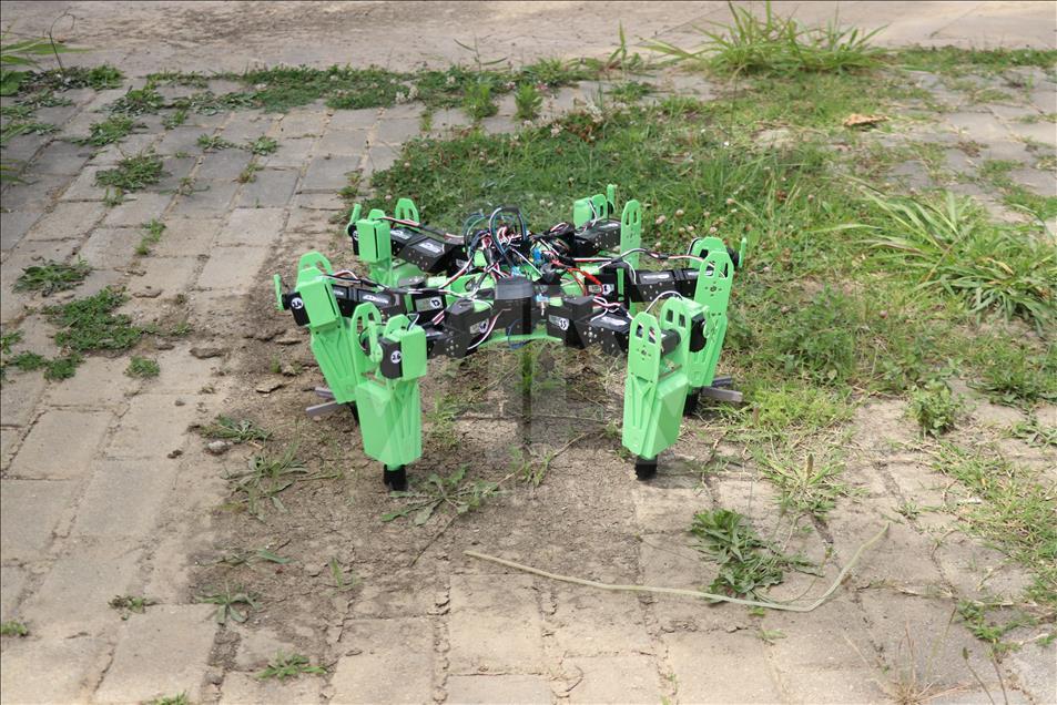 Askeri operasyonlar için örümcek robot geliştirdiler
