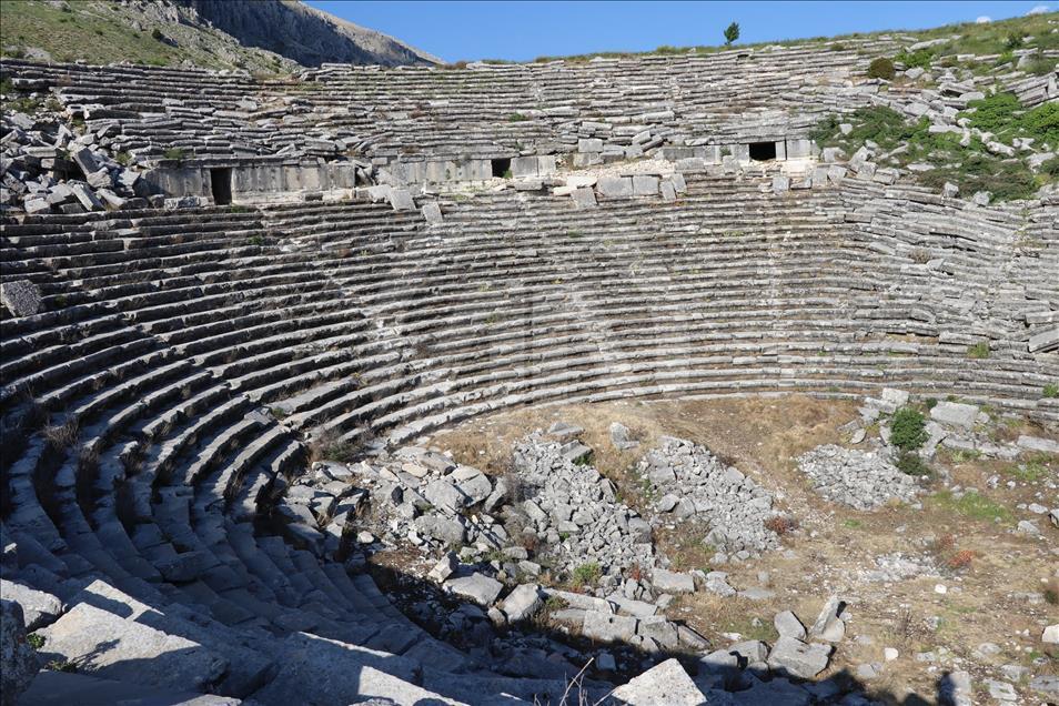 تركيا.. مدينة "العشاق والأباطرة" تنتظر زوارها للموسم السياحي‎ 
