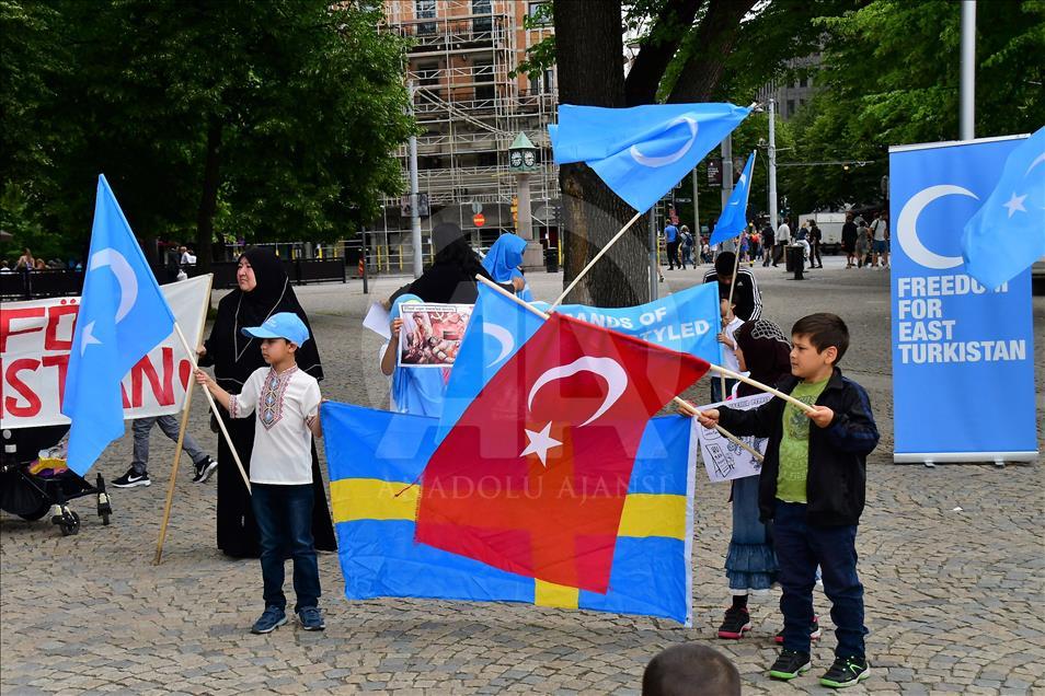 Urumçi olaylarının 9. yılı Stockholm'de protesto edildi