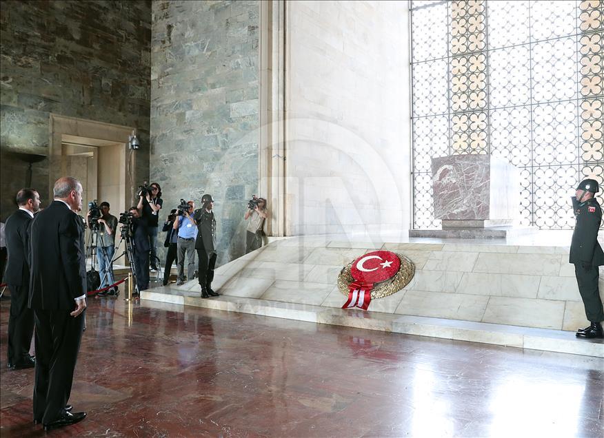 Erdogan at Ataturk's Mausoleum