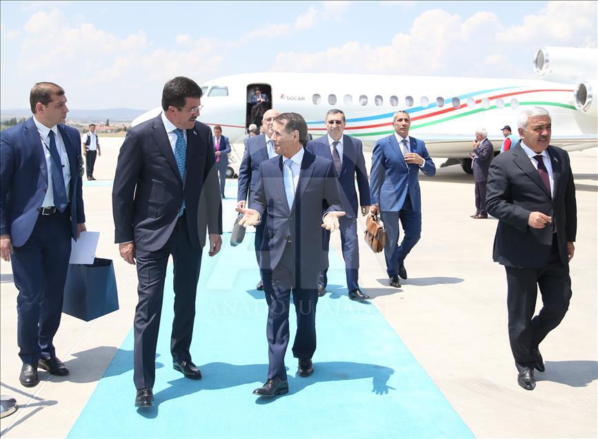 Azerbaycan Başbakanı Nevruz Memedov Ankara'da