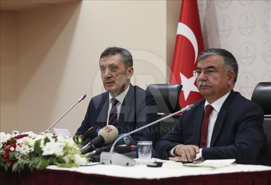 Milli Eğitim Bakanlığın'da devir teslim töreni