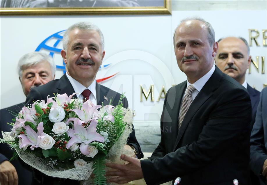 Ulaştırma ve Altyapı Bakanlığında devir teslim töreni