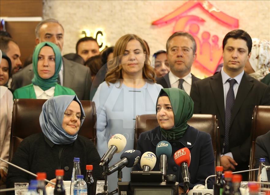 Çalışma, Sosyal Hizmetler ve Aile Bakanlığında Devir Teslim Töreni