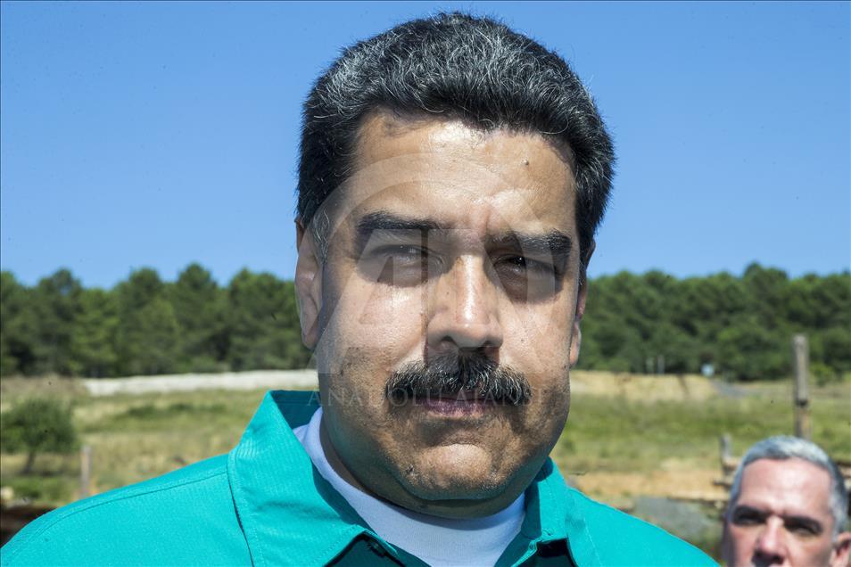 Глава Венесуэлы посетил съемочную площадку турецкого сериала