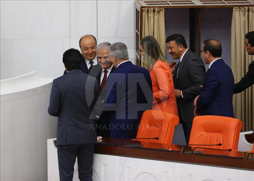 يلدريم يفوز برئاسة البرلمان التركي