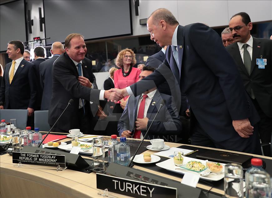 رجب طیب اردوغان، رئیس جمهور ترکیه در ادامه اجلاس ناتو در بروکسل در نشست این سازمان درباره افغانستان شرکت کرد.