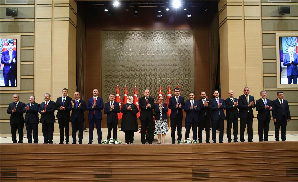 Erdoğan, Cumhurbaşkanlığı Kabinesini açıkladı
