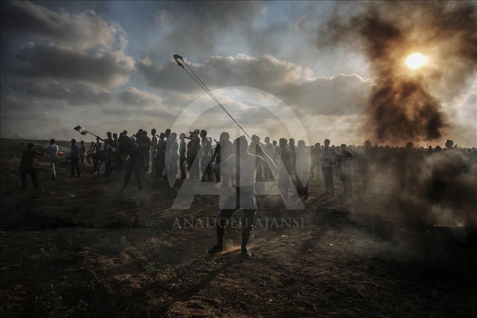 Gazze'deki Büyük Dönüş Yürüyüşü gösterilerinde 16. cuma