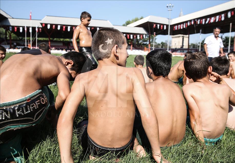 Festival de lucha en aceite de Kırkpınar en Turquía