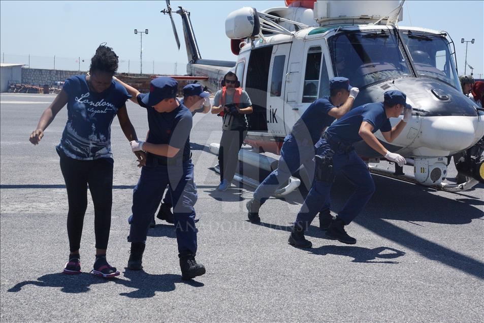 Береговая охрана Турции спасла 34 беженца на острове Богаз
