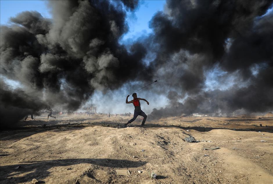 Gazze'deki 'Büyük Dönüş Yürüyüşü'nde 15'inci cuma
