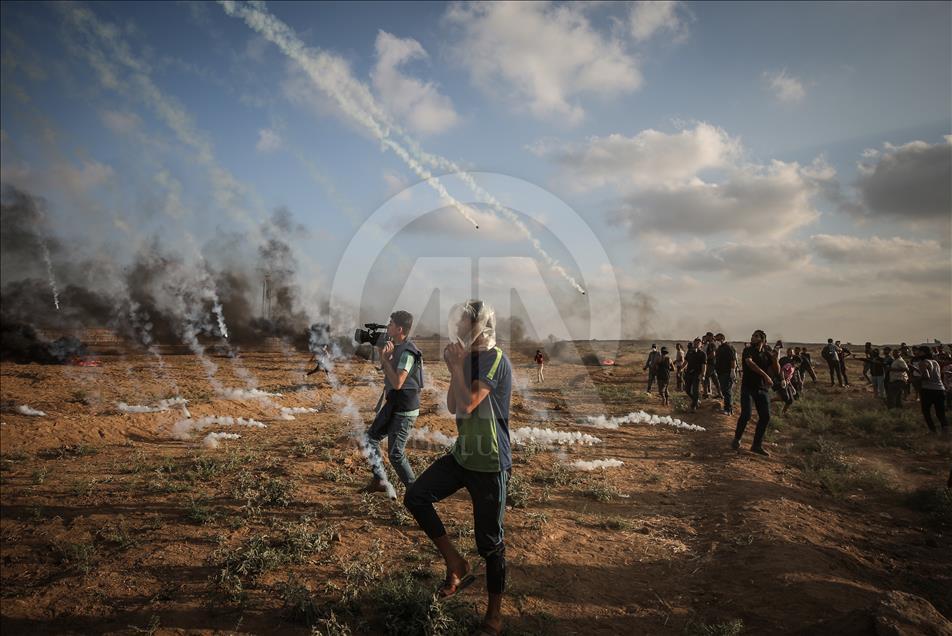Gazze'deki Büyük Dönüş Yürüyüşü gösterilerinde 16. cuma