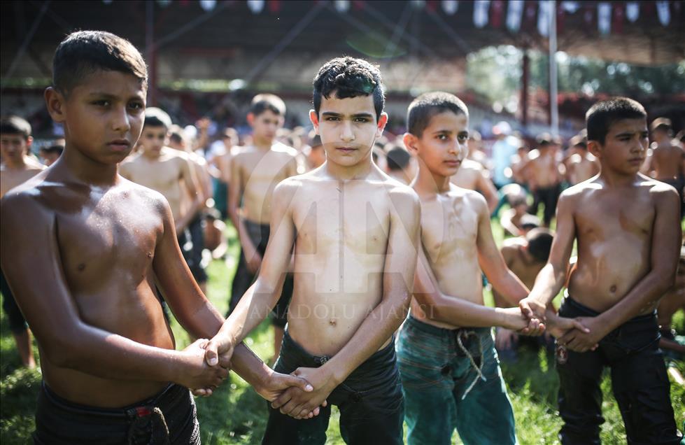 Festival de lucha en aceite de Kırkpınar en Turquía
