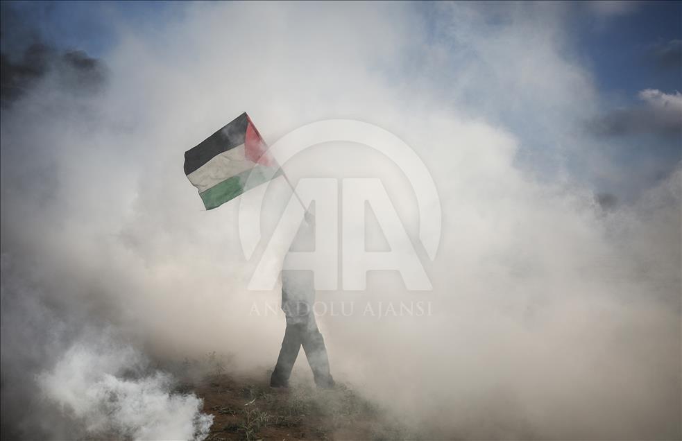 Gazze'deki Büyük Dönüş Yürüyüşü gösterilerinde 16. cuma