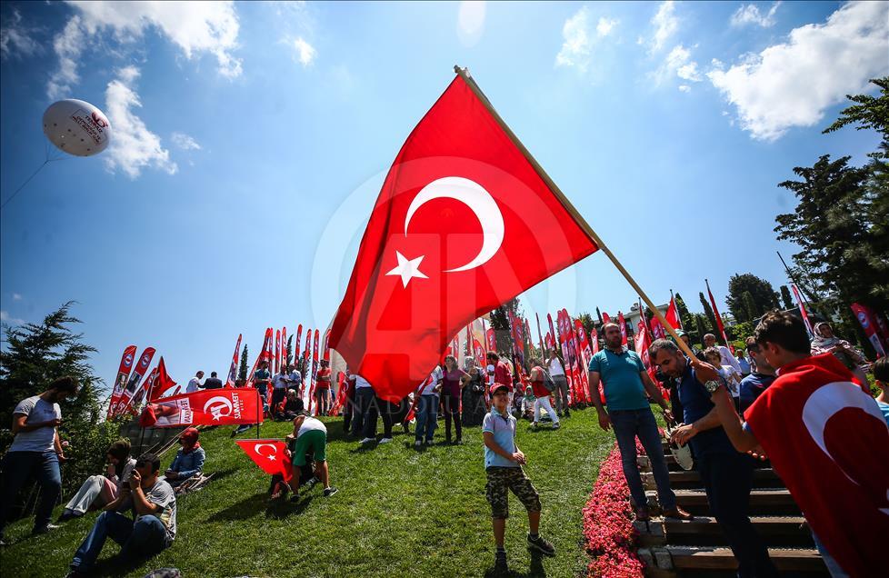 Турция чтит память павших 15 июля 2016 года