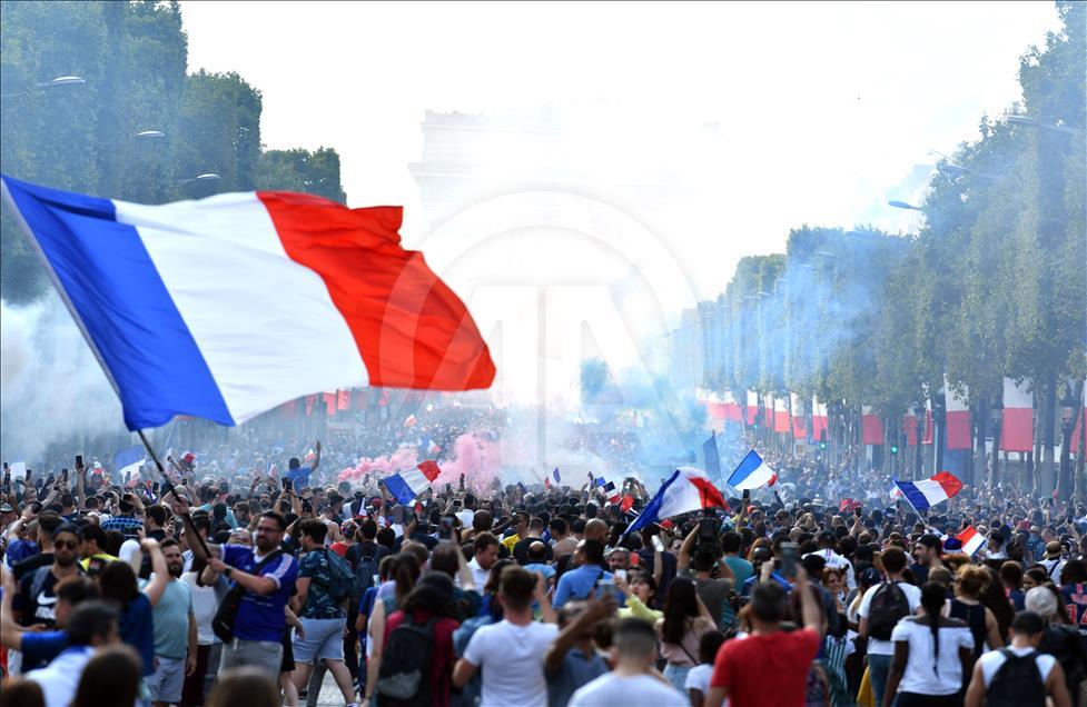 French supporters celebrate World Cup win